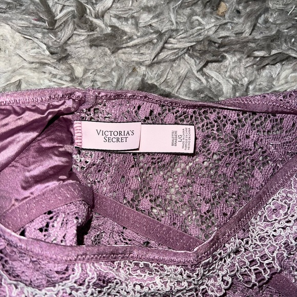 Lilac victoria secret bralette - Picture 3 of 4
